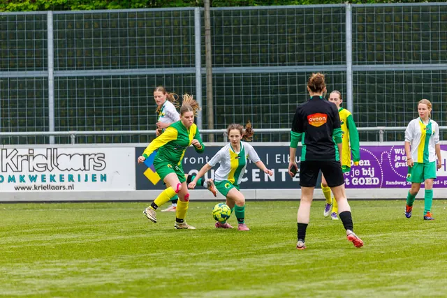 Vrouwen 1 — foto 4